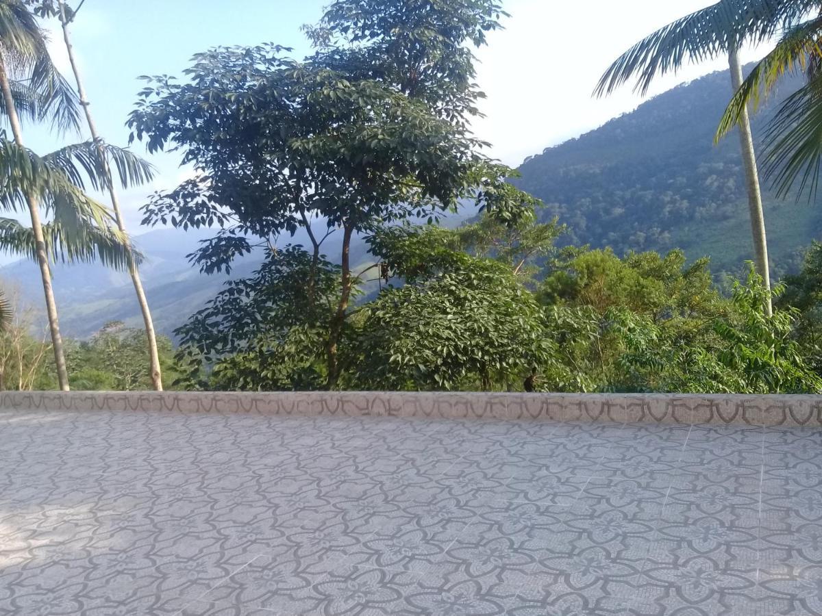 Canto De La Luna Parati Esterno foto